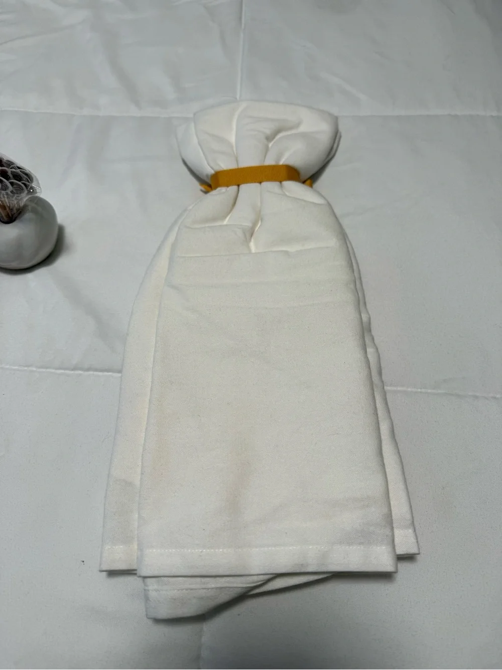 NWT-Bundle Kitchen flour sack Towels & toothpick holder